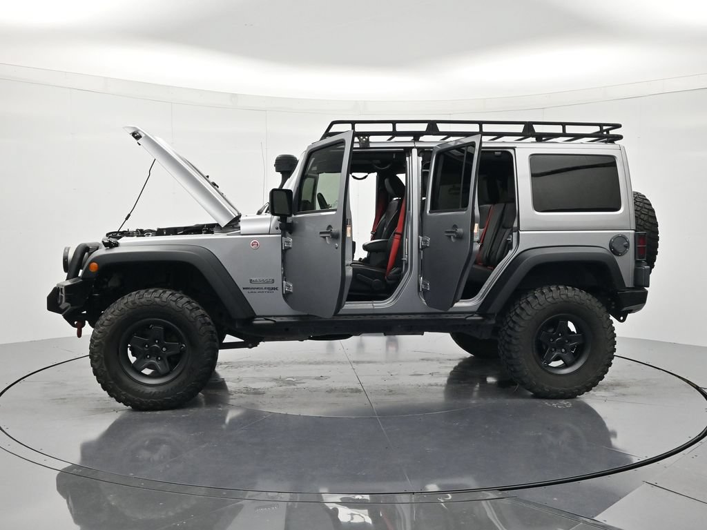 Used 2018 Jeep Wrangler Unlimited Rubicon AWD/4WD image 44