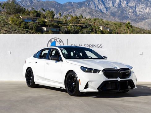 New 2026 BMW M5 w/ Carbon Package image 2