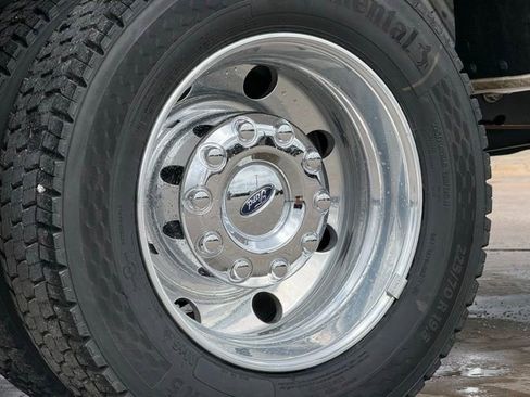 Used 2024 Ford F450 Limited AWD/4WD image 14