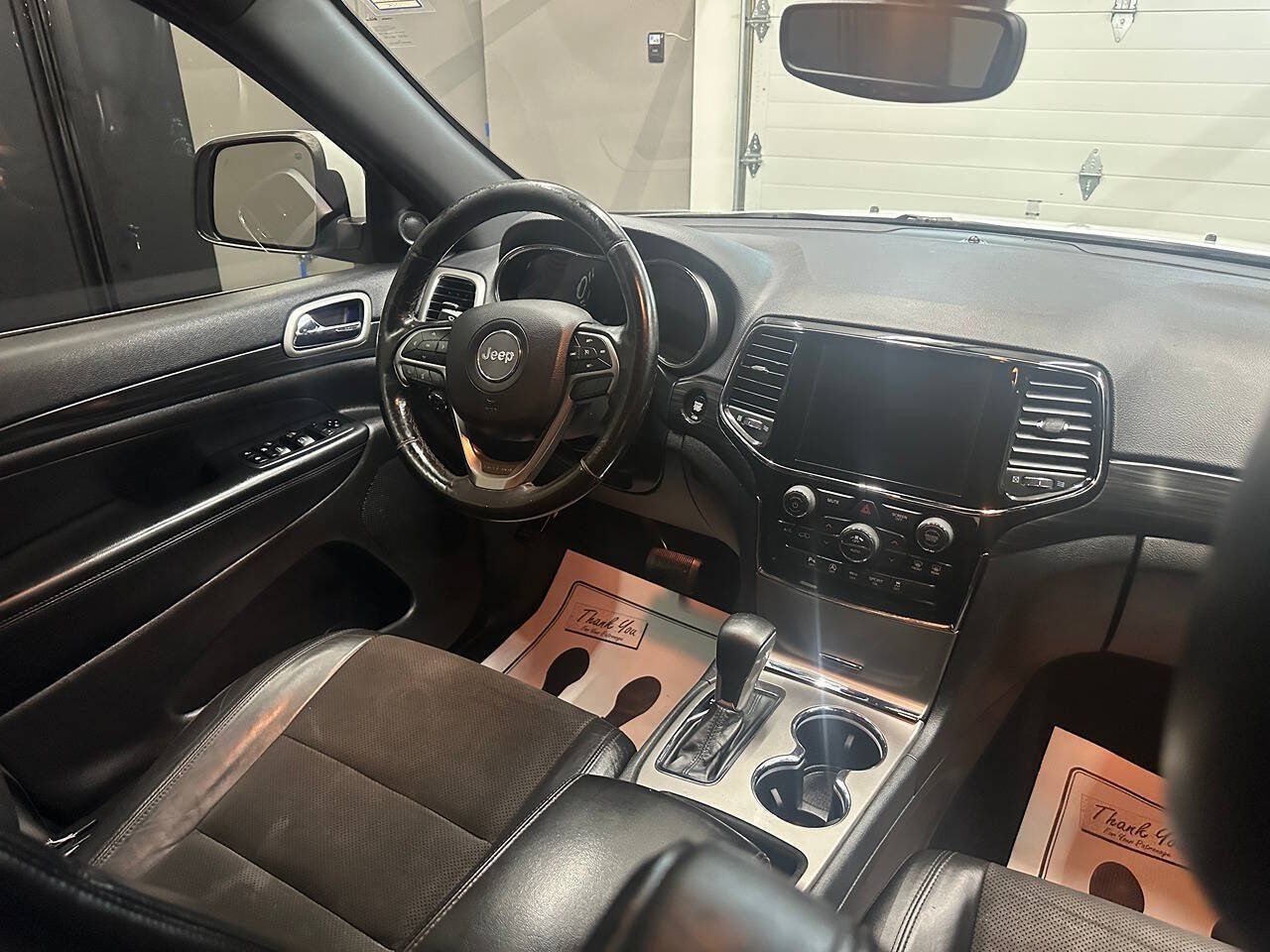 Used 2019 Jeep Grand Cherokee Altitude AWD/4WD image 28