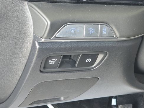 Used 2025 Genesis GV80 2.5T Prestige image 8