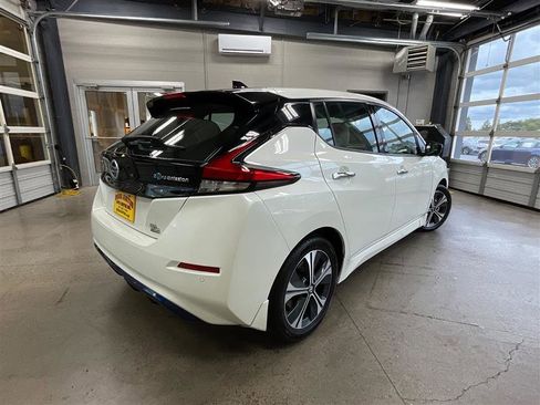 Used 2020 Nissan Leaf SL Plus FWD image 5