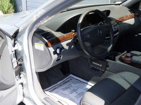 Used 2007 Mercedes-Benz S 550 image 35