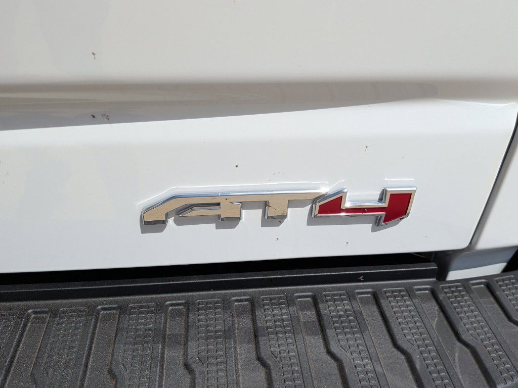 New 2026 GMC Sierra 1500 AT4 w/ AT4 Premium Package AWD/4WD image 46