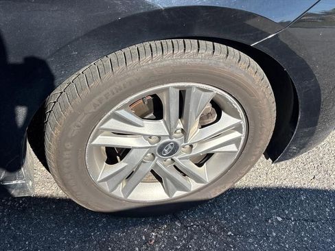 Used 2020 Hyundai Elantra Value Edition w/ Cargo Package (C1) image 6