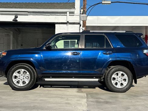 Used 2023 Toyota 4Runner SR5 Premium image 7