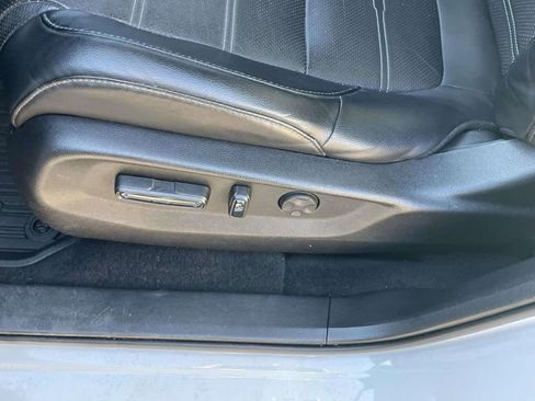 Used 2021 Honda CR-V EX-L image 14