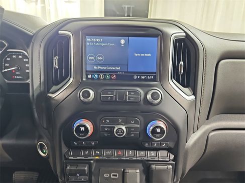 Used 2022 GMC Sierra 2500 AT4 w/ AT4 Premium Plus Package image 27