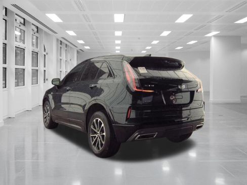 Used 2024 Cadillac XT4 Sport w/ Active Safety Package AWD/4WD image 7