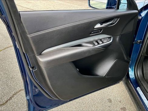 Used 2019 Cadillac XT4 Premium Luxury w/ Technology Package AWD/4WD image 23