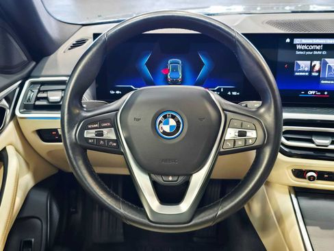 Used 2023 BMW i4 eDrive35 w/ Premium Package RWD image 11