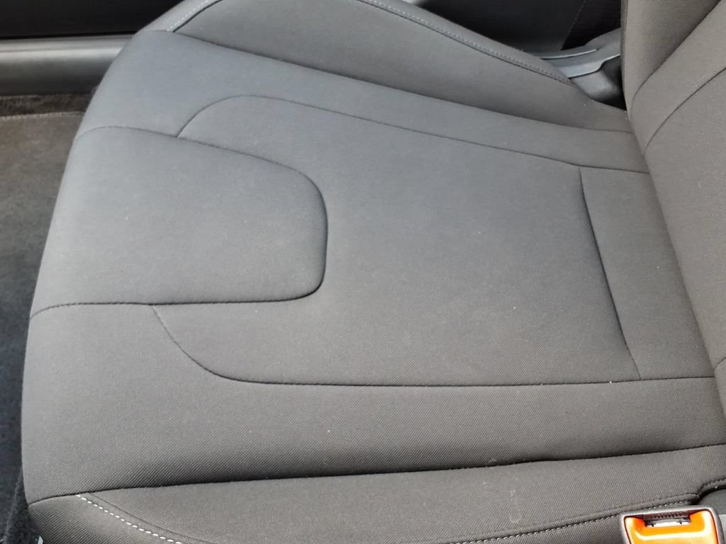 Certified 2026 Hyundai Elantra SEL Sport FWD image 25