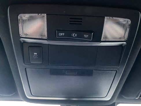 Used 2019 Toyota Tacoma TRD Sport image 24