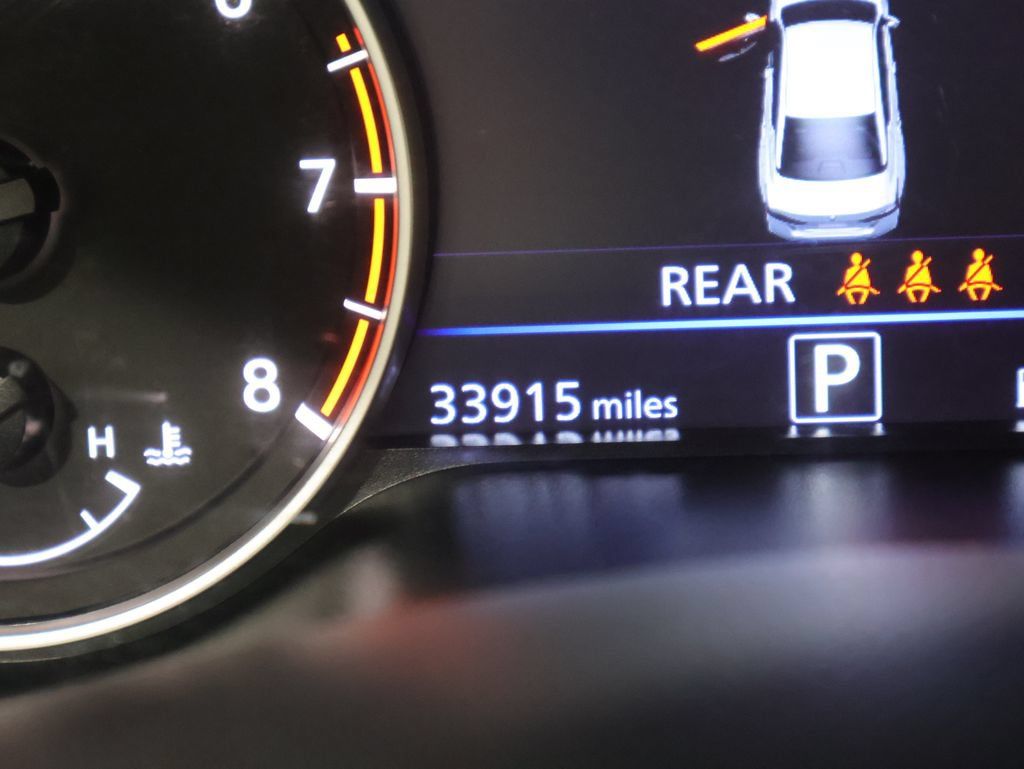 Used 2025 Nissan Altima 2.5 SV AWD/4WD image 38