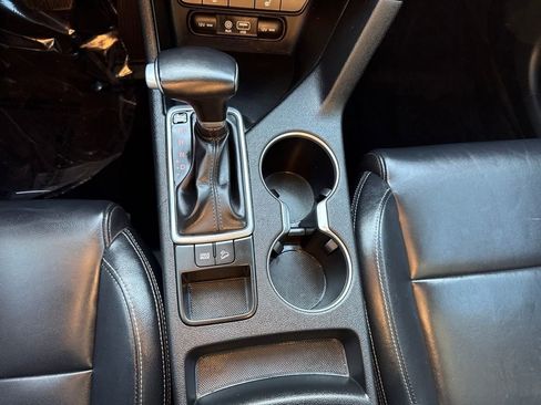 Used 2019 Kia Sportage EX image 21