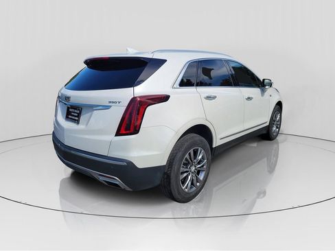 Used 2021 Cadillac XT5 Premium Luxury w/ LPO, Floor Liner Package AWD/4WD image 7