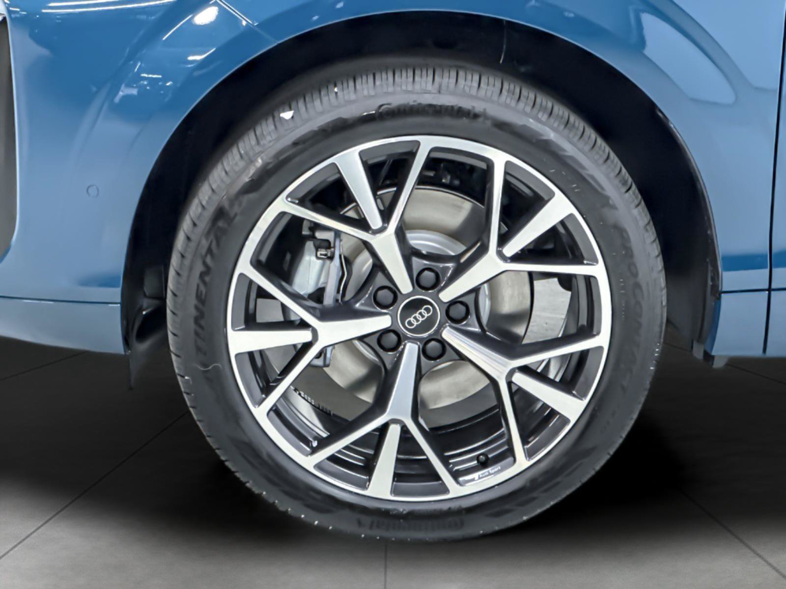 New 2026 Audi Q3 quattro 2.0T AWD/4WD image 25