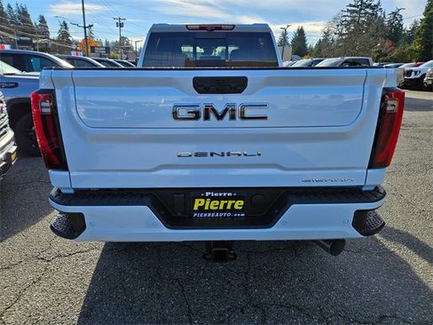 New 2026 GMC Sierra 2500 Denali Ultimate w/ Max Trailering Package image 5