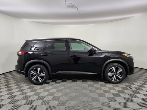 Used 2024 Nissan Rogue SL w/ SL Premium Package AWD/4WD image 7