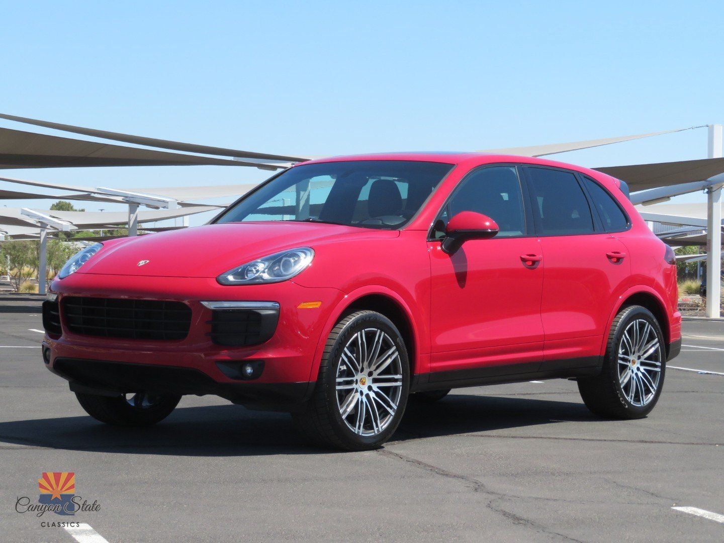 Used 2016 Porsche Cayenne w/ Premium Package AWD/4WD image 5