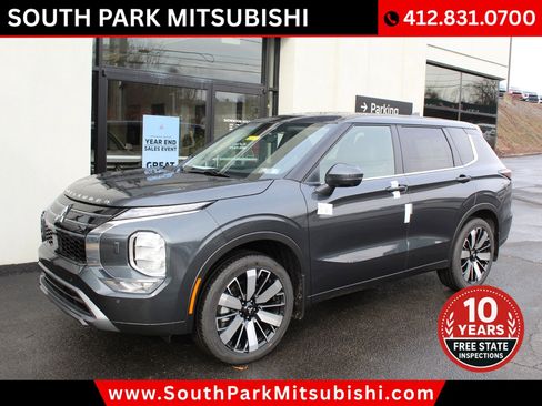 New 2026 Mitsubishi Outlander SE image 2