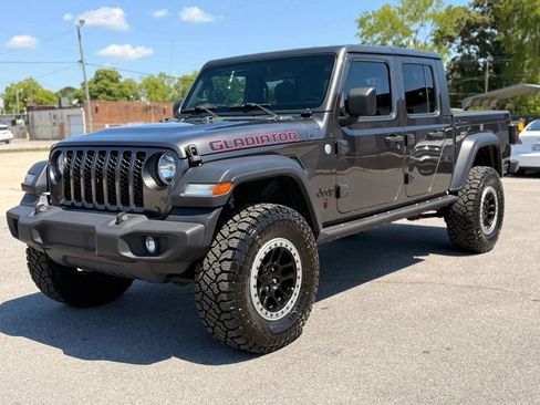 Used 2020 Jeep Gladiator Sport w/ Quick Order Package 24S AWD/4WD image 5
