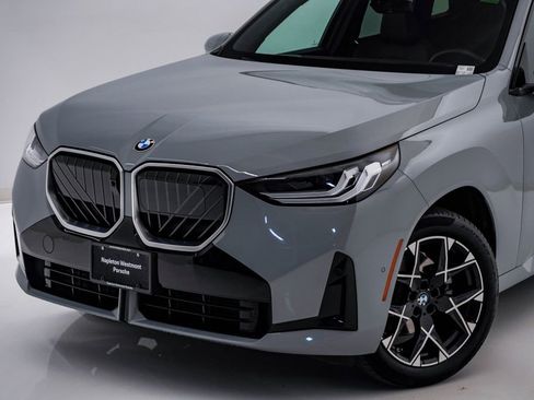 Used 2025 BMW X3 xDrive30i image 4