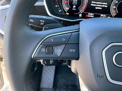 Used 2025 Audi Q3 2.0T Premium Plus w/ Premium Plus Package image 20