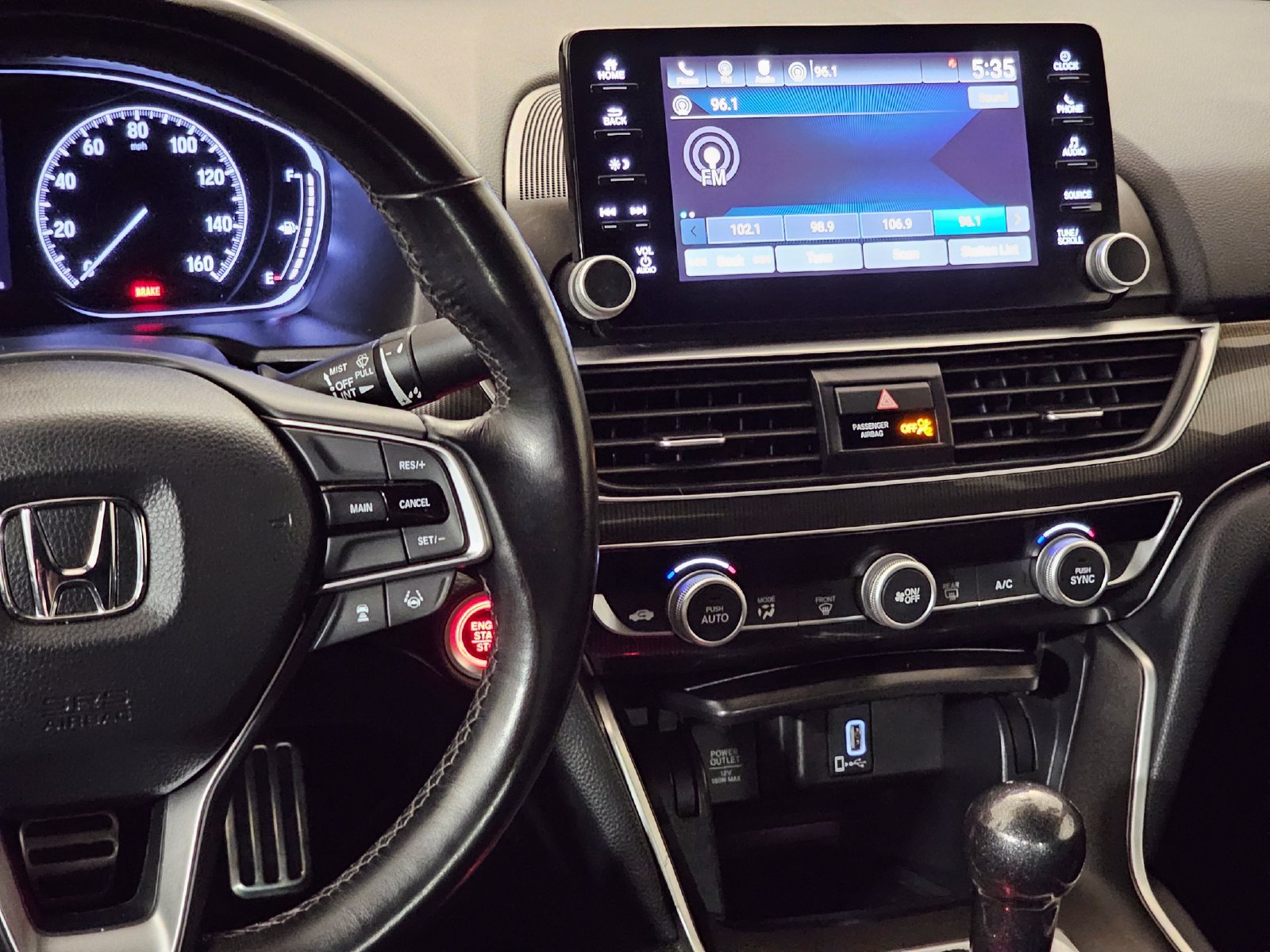 Used 2019 Honda Accord Sport image 9
