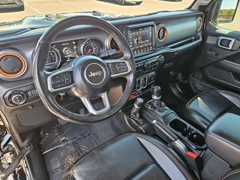 Used 2022 Jeep Gladiator Mojave w/ Cold Weather Group AWD/4WD image 12