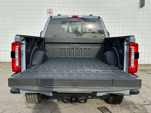 New 2026 Ford F250 Lariat w/ Black Appearance Package AWD/4WD image 23
