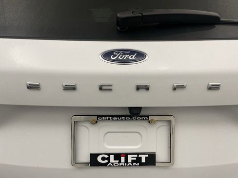 Used 2023 Ford Escape ST-Line image 23