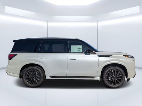 New 2026 INFINITI QX80 Autograph w/ Premium Cargo Package image 2