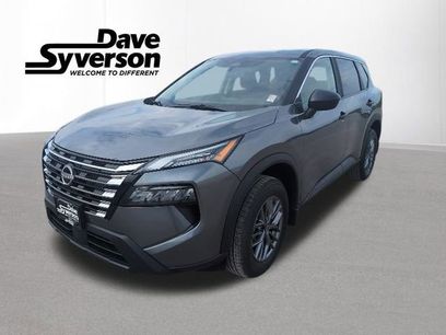 New 2025 Nissan Rogue S