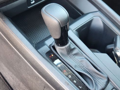 Certified 2024 Honda Accord EX image 12