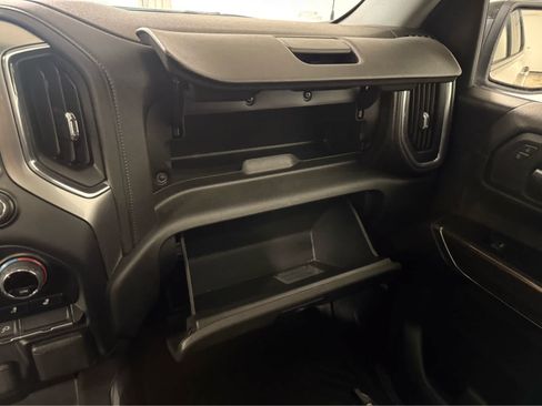 Used 2022 Chevrolet Silverado 1500 LT Trail Boss w/ Convenience Package II AWD/4WD image 21