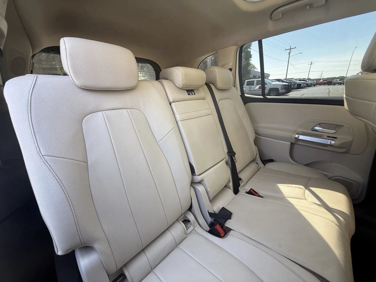 Used 2021 Mercedes-Benz GLB 250 4MATIC image 14