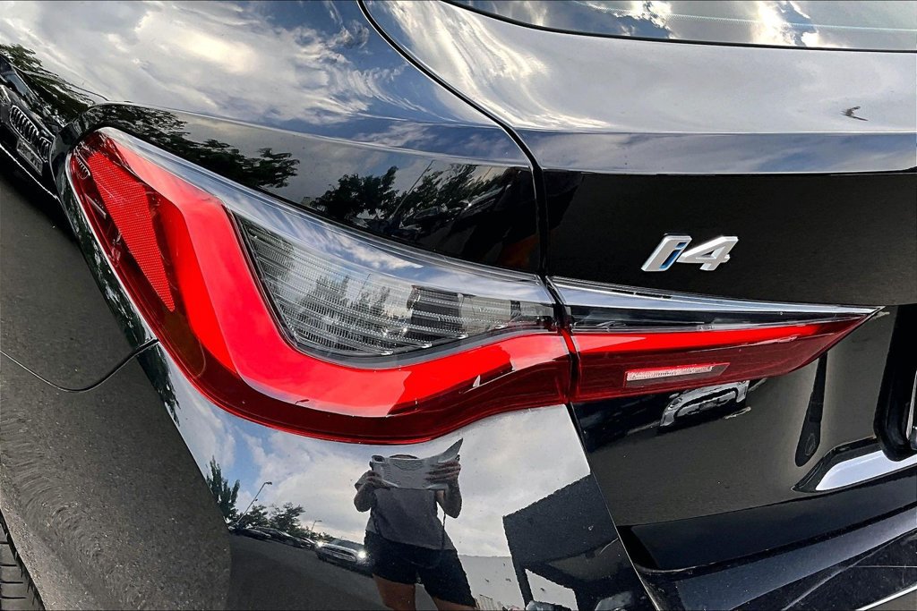 Used 2024 BMW i4 eDrive35 w/ Convenience Package RWD image 29