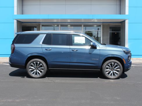 New 2026 Chevrolet Tahoe High Country AWD/4WD image 5