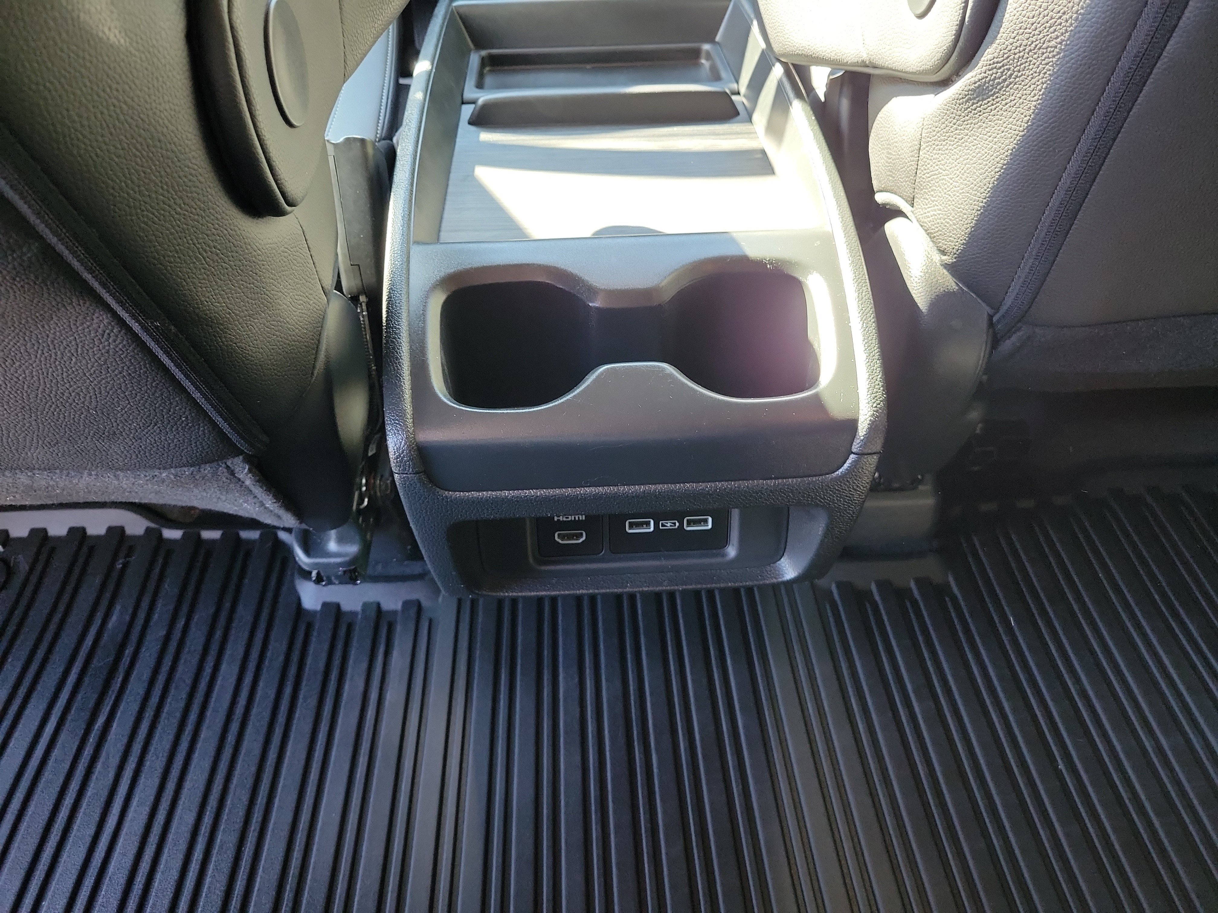 Used 2023 Honda Odyssey Touring image 11
