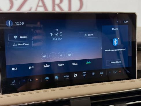 Certified 2023 Lincoln Corsair Reserve FWD image 18