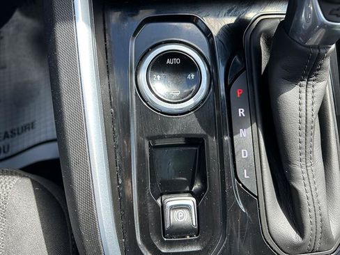 Certified 2023 Chevrolet Colorado LT AWD/4WD image 25