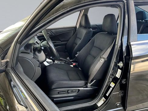 Used 2014 Honda Accord Sport image 18