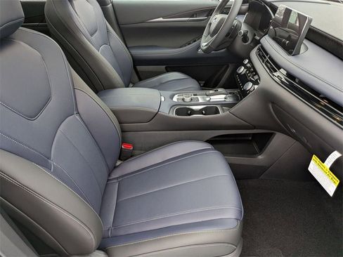 New 2026 INFINITI QX60 Sport w/ Dark Cargo Package image 32