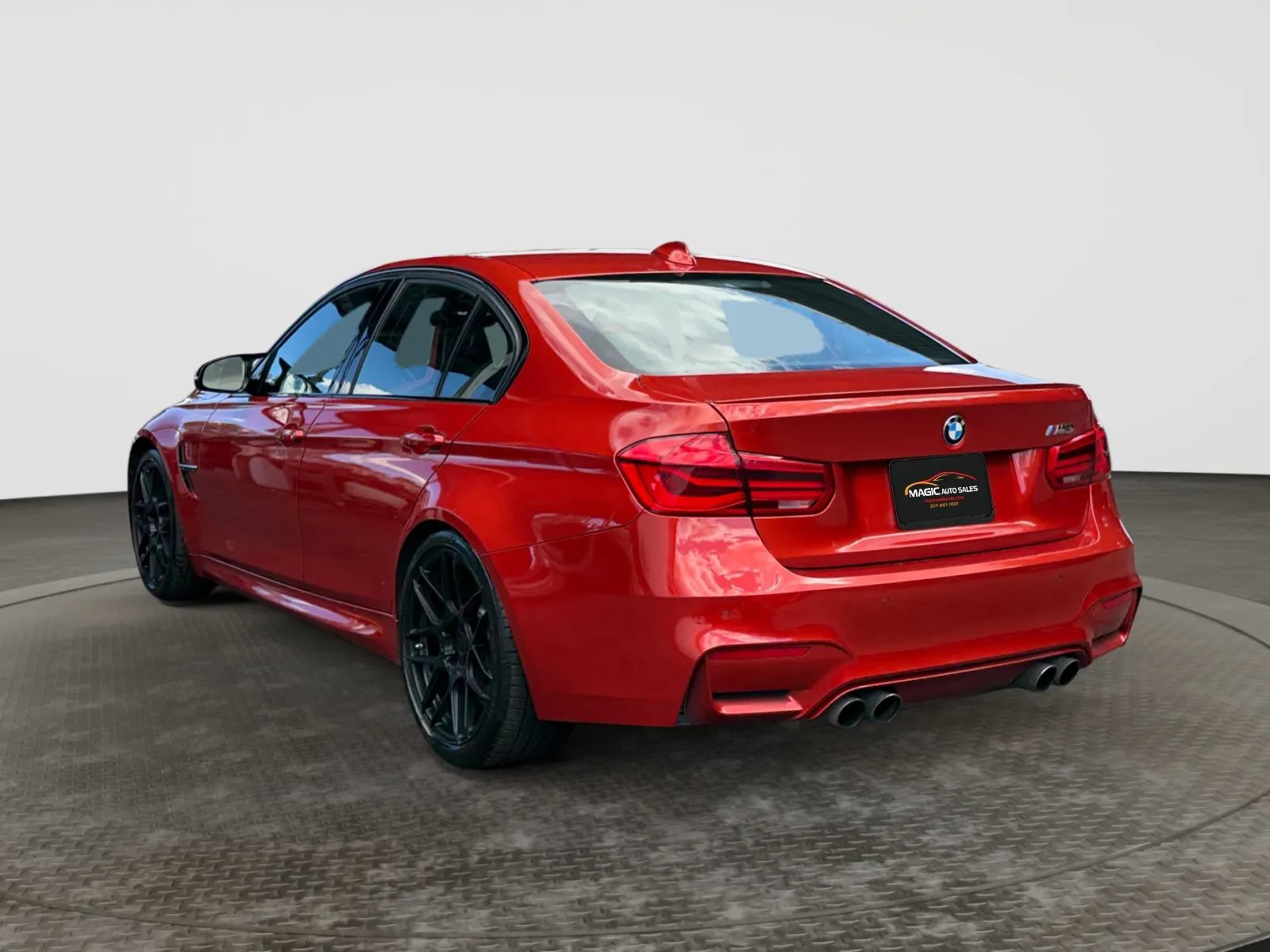 Used 2016 BMW M3 RWD image 8