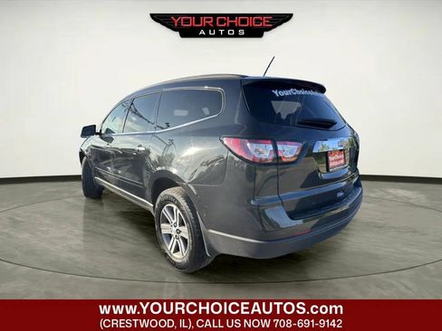 Used 2015 Chevrolet Traverse LT FWD image 3