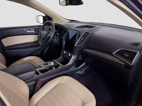 Used 2022 Ford Edge SEL w/ Convenience Package image 19