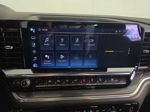 Used 2025 Chevrolet Silverado 1500 High Country w/ Technology Package AWD/4WD image 20