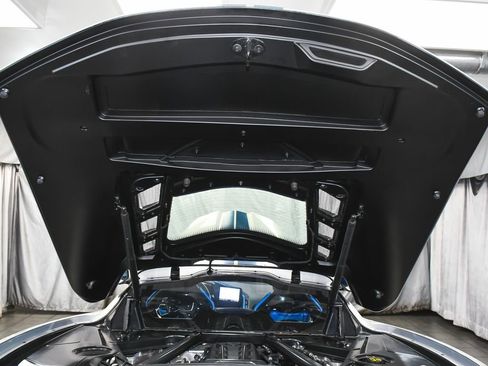 Used 2023 Chevrolet Corvette Stingray Premium Cpe w/ Body-Color Dual Roof Package RWD image 64