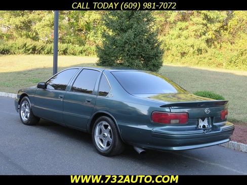 Used 1995 Chevrolet Impala SS image 10